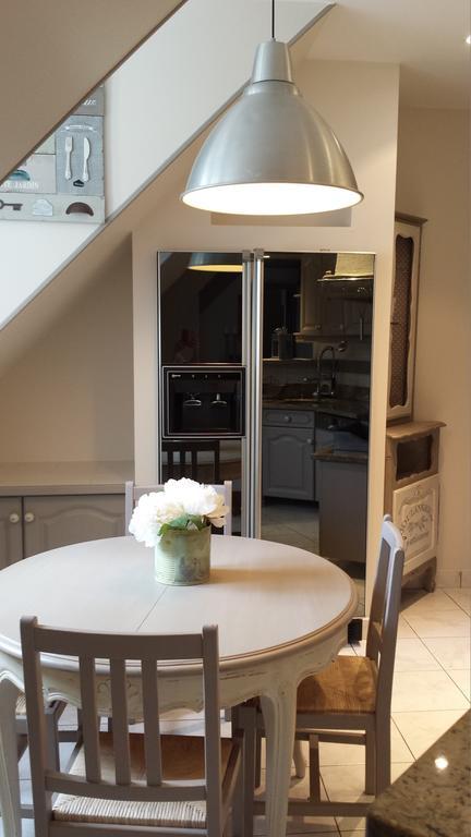 Appartement De La Vallee Saint-Martin-le-Beau Room photo